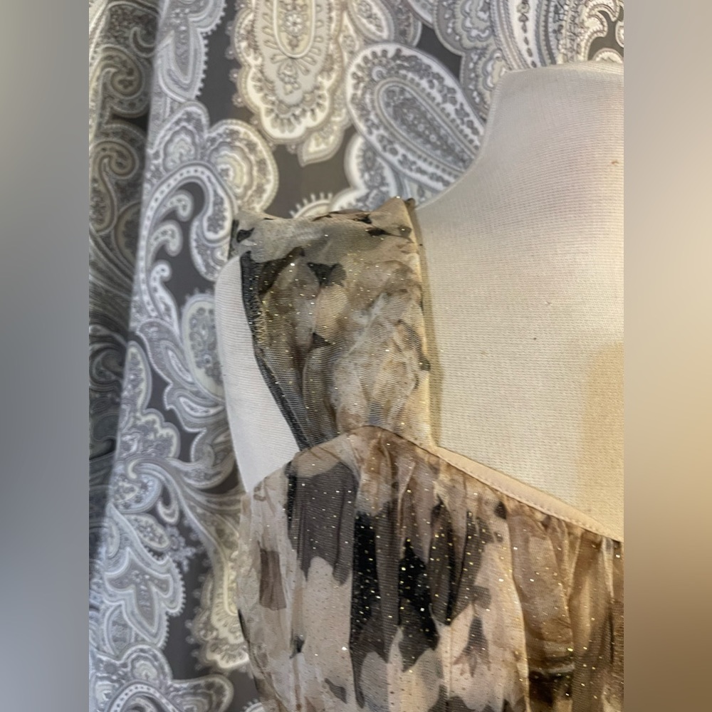 Beautiful Candalite dress size M. Browns, tan’s and cream color. - Picture 12 of 16